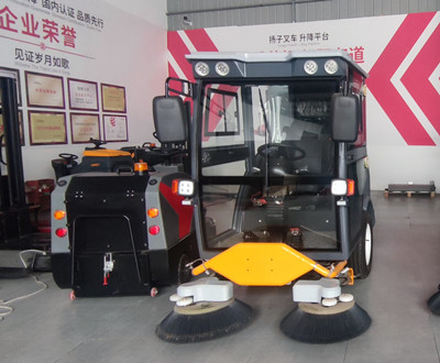 扫地机厂家